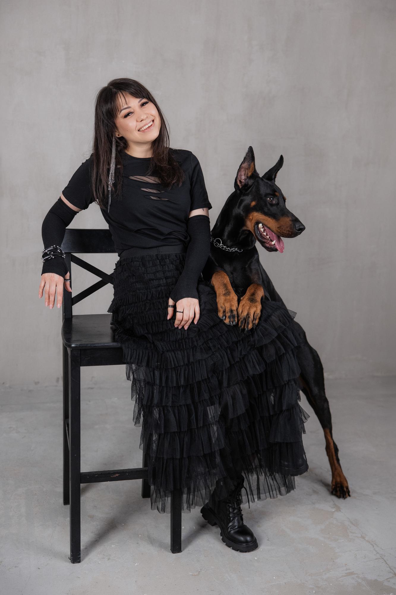 Victoria and Sirius thumbnail