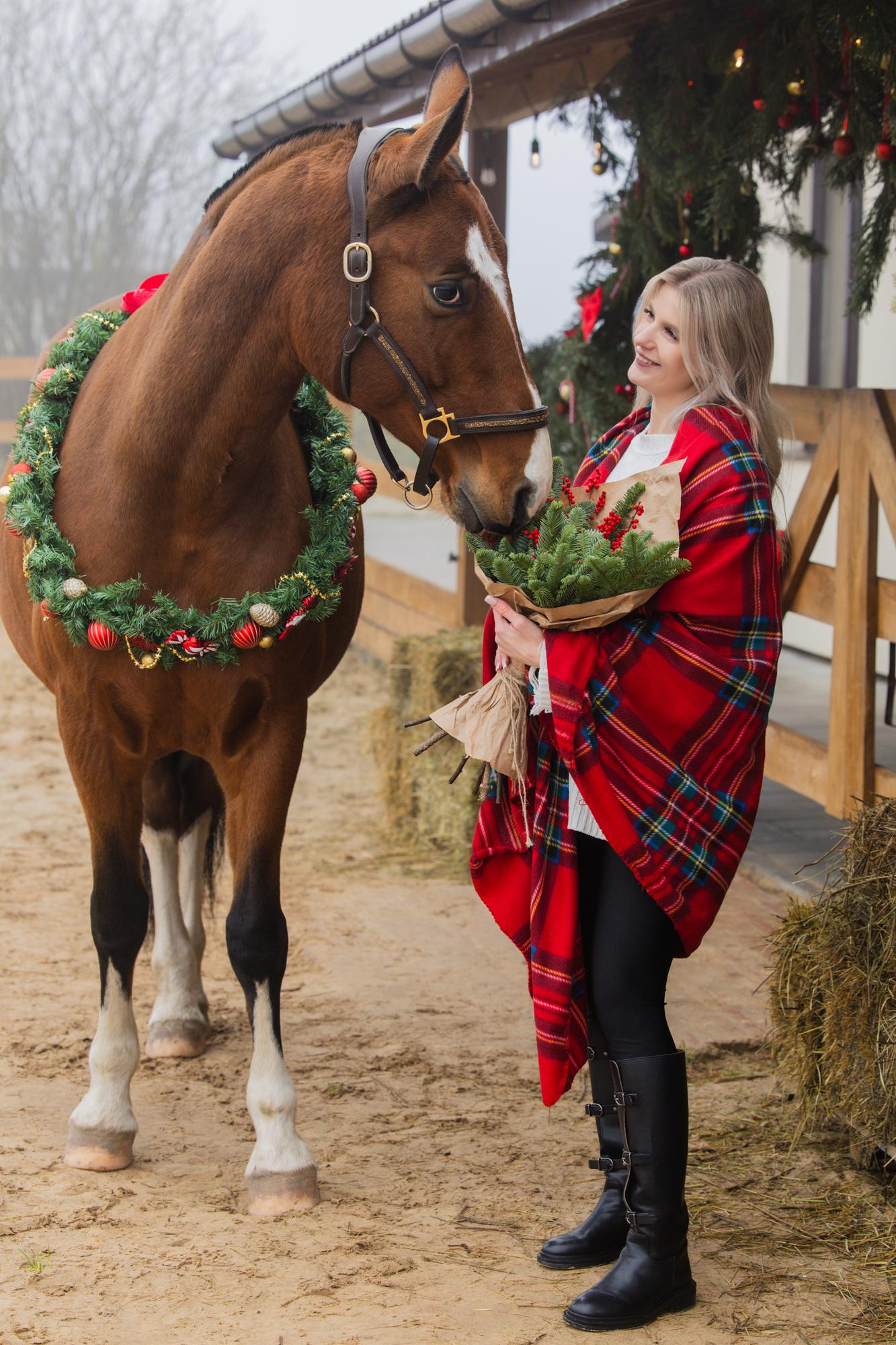 Marta and Aibike · photo 7