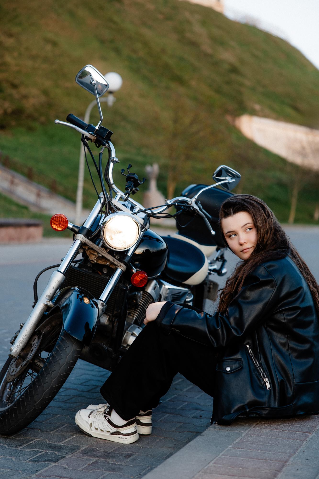 Veronika and the “iron horse” · photo 3