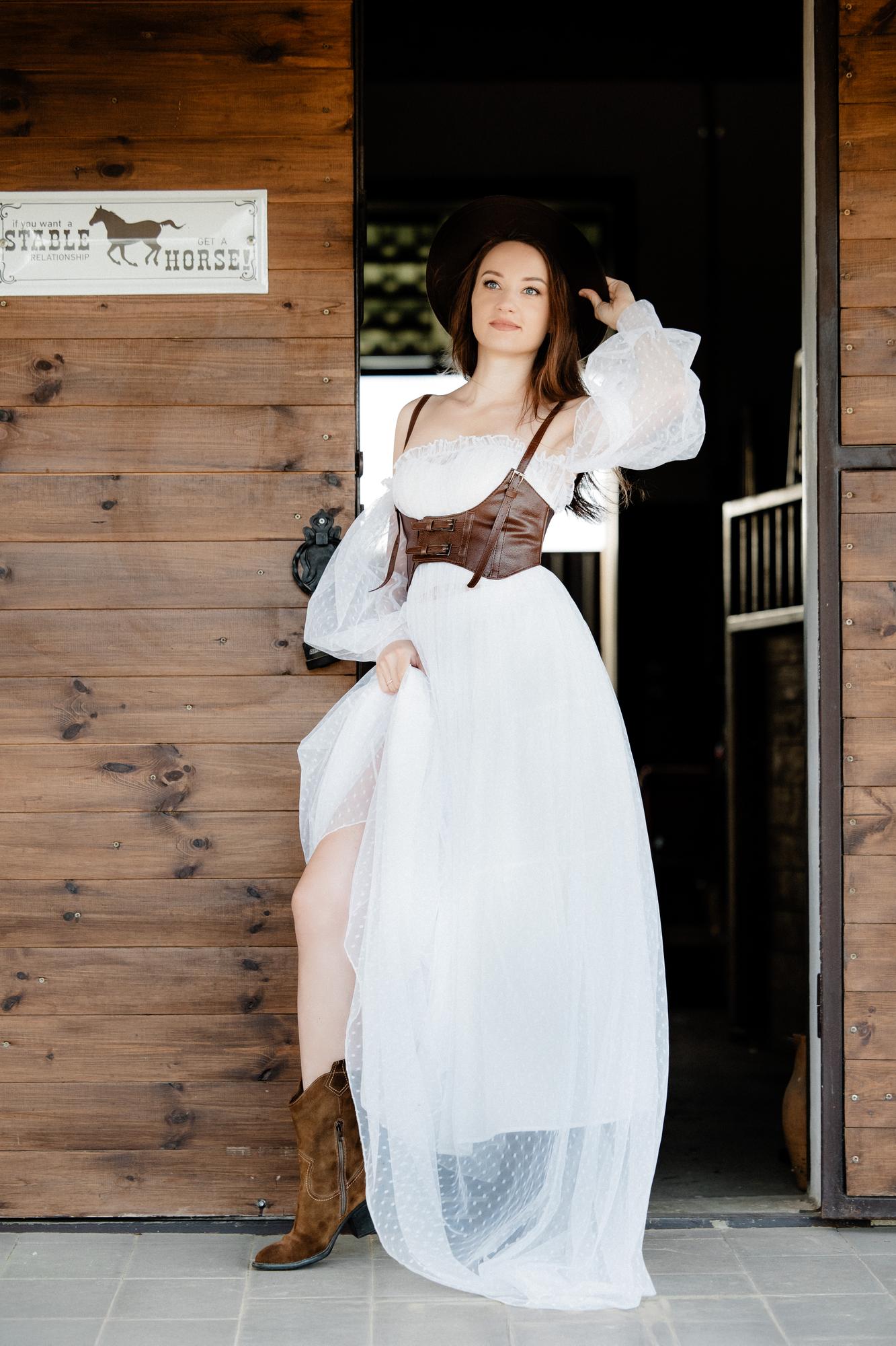 A summer evening at the stable · photo 11