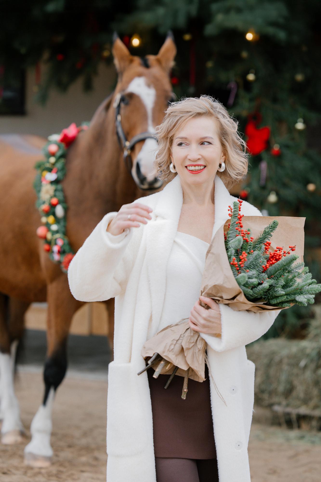 Christmas & New Year Photo Day with a Horse · photo 7