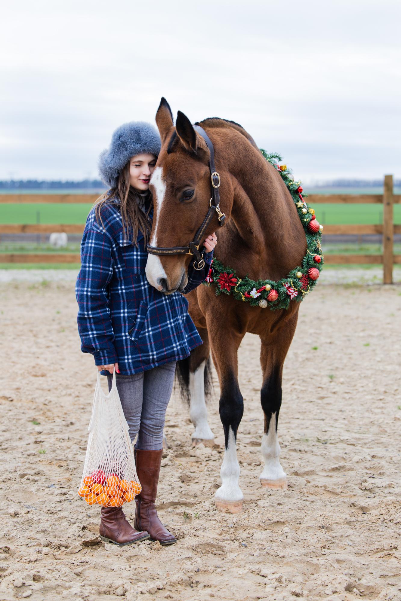 Ludmila and Aibike · photo 6