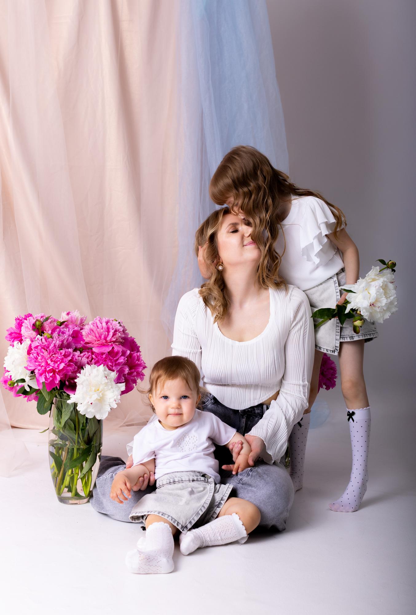 Ekaterina & daughters · photo 5